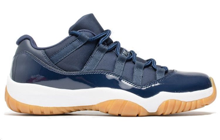 Jordan 11 Retro Low Midnight Navy