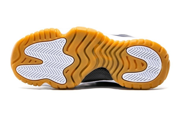 Женские кроссовки Jordan Air Jordan 11 Retro Low Midnight Navy (синие) — 午夜蓝 — фото 5
