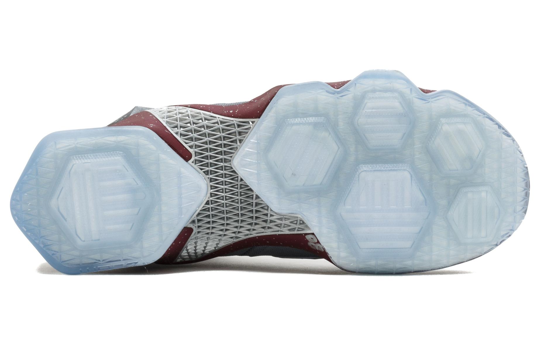 Мужские кроссовки Nike Lebron 13 Limited "Opening Night" (серо-красные) — Серый / красный — фото 5