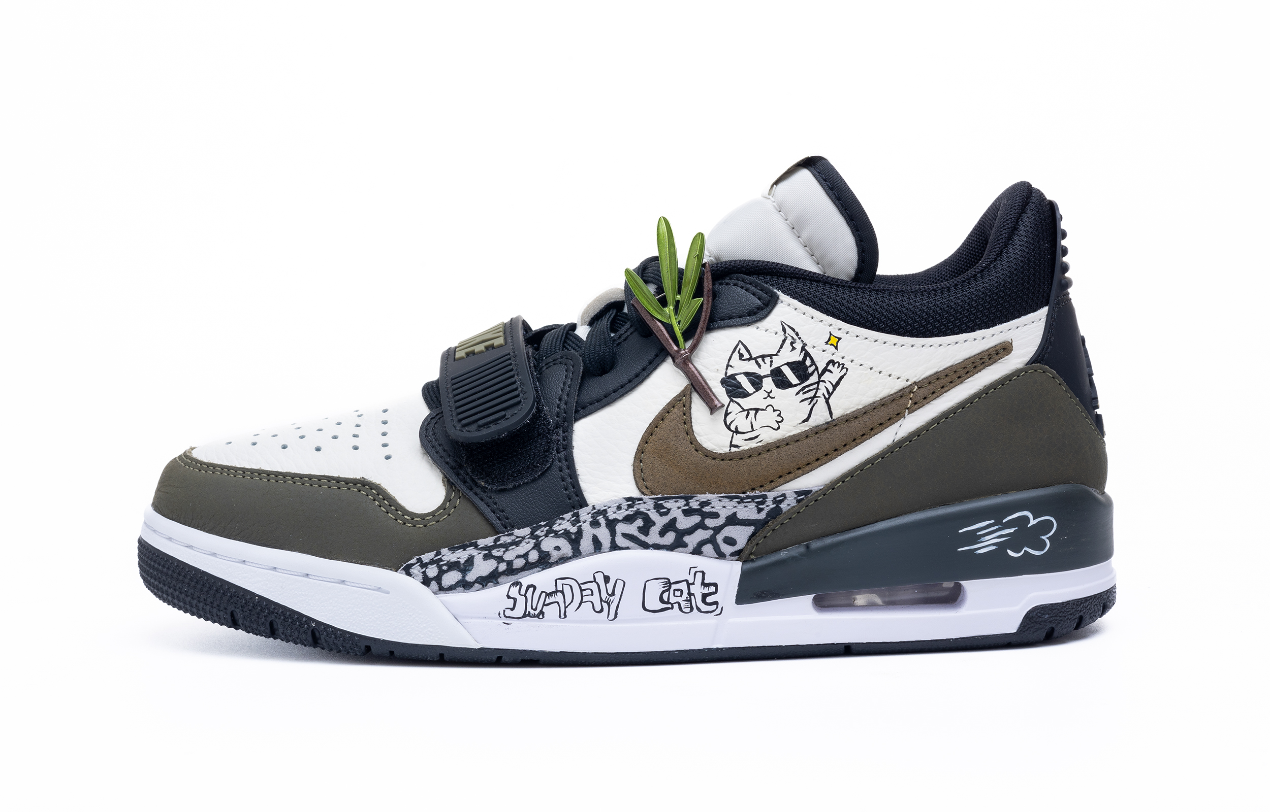 Jordan Legacy 312 Rhythm Meowth Abrasion Resistant Low top Vintage Basketball Shoes Men’s White
