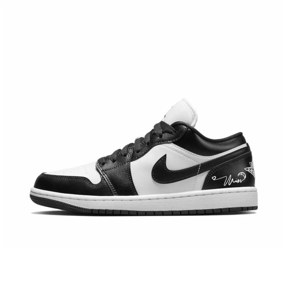 Jordan Air Jordan 1 Cushioning Slip Resistant Cushioning Slip Resistant Low top Vintage Basketball Shoes Women's