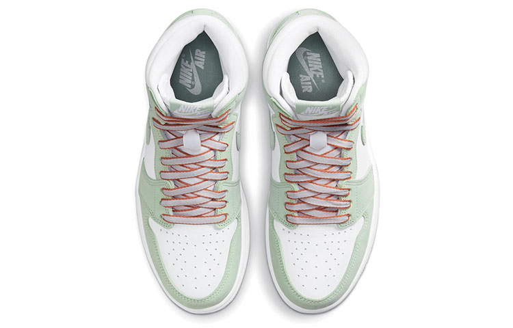 Air Jordan 1 Retro High Og ‘Seafoam’ Women’s