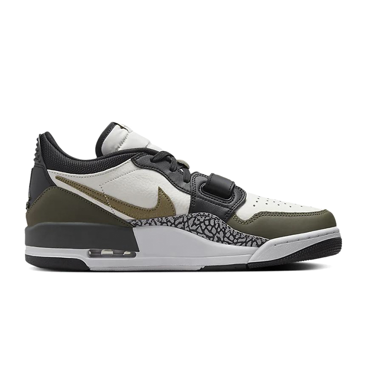 Jordan Legacy 312 Vintage Basketball Shoes Men’s Low Top Green/White