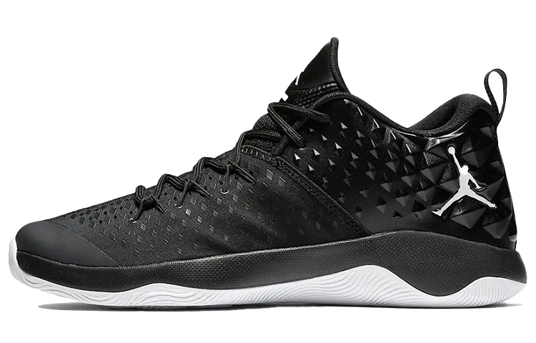Jordan TEAM Cushioning Slip Resistant Abrasion Resistant Breathable Coverage