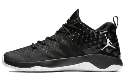 Jordan TEAM Cushioning Slip Resistant Abrasion Resistant Breathable Coverage