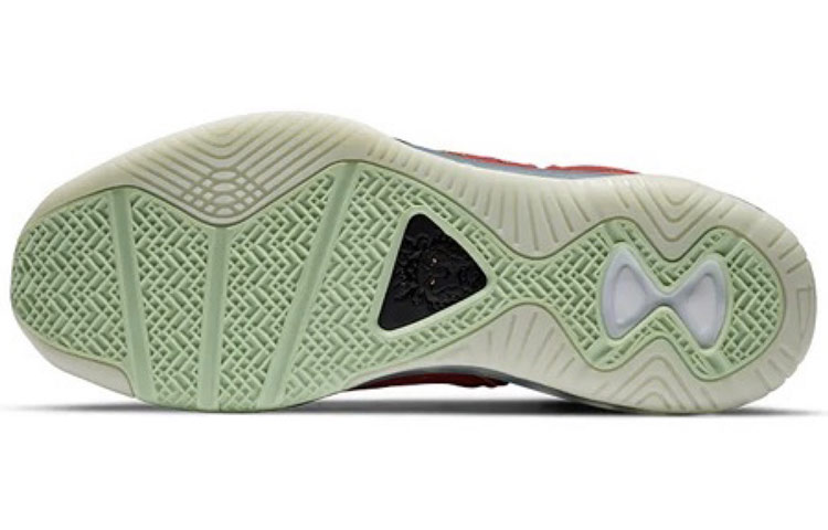 Мужские кроссовки Nike Lebron 18 EP Lebron 8 QS (зеленый / красный) — Зелёный / красный — фото 12