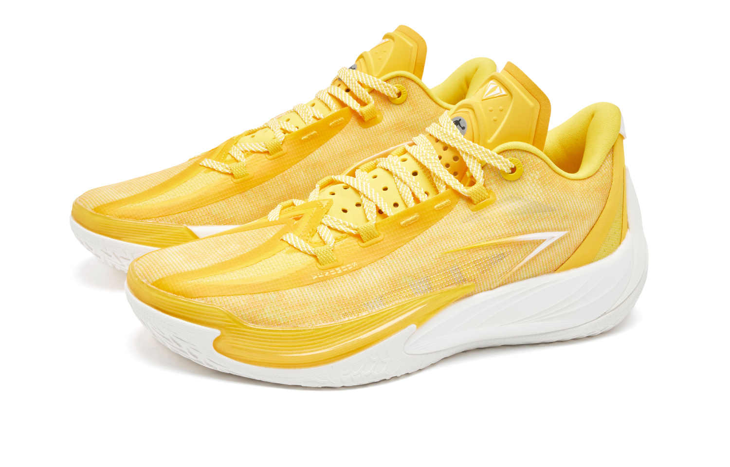 QIAODAN Poisonous Fangs 3.5 Basketball Shoes Men’s Low Top Spectral Yellow Ivory