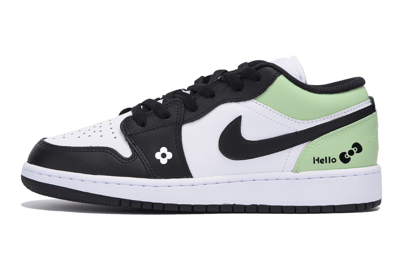 Jordan Air Jordan 1 Urban Chic Style Vintage Low top Vintage Basketball Shoes Men’s White Green
