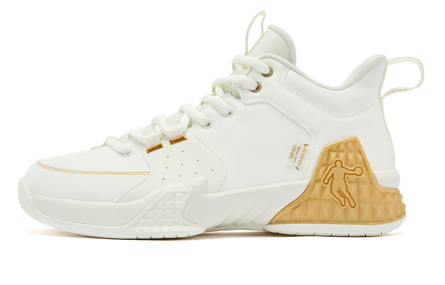 QIAODAN Killing Move 1.0 Slip Resistant Abrasion Resistant Low top Basketball Shoes Men’s White Gold