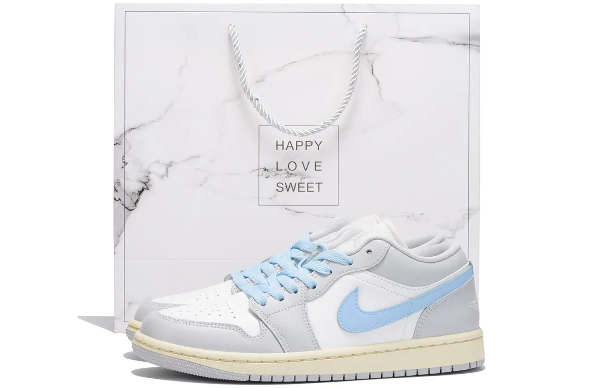 Jordan Air Jordan 1 Slip Resistant Abrasion Resistant Low top Vintage Basketball Shoes Women's White Blue