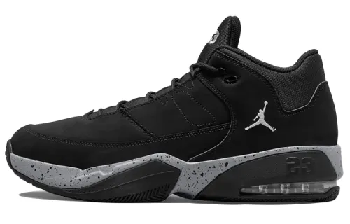 Jordan Max Aura 3 Black Oreo