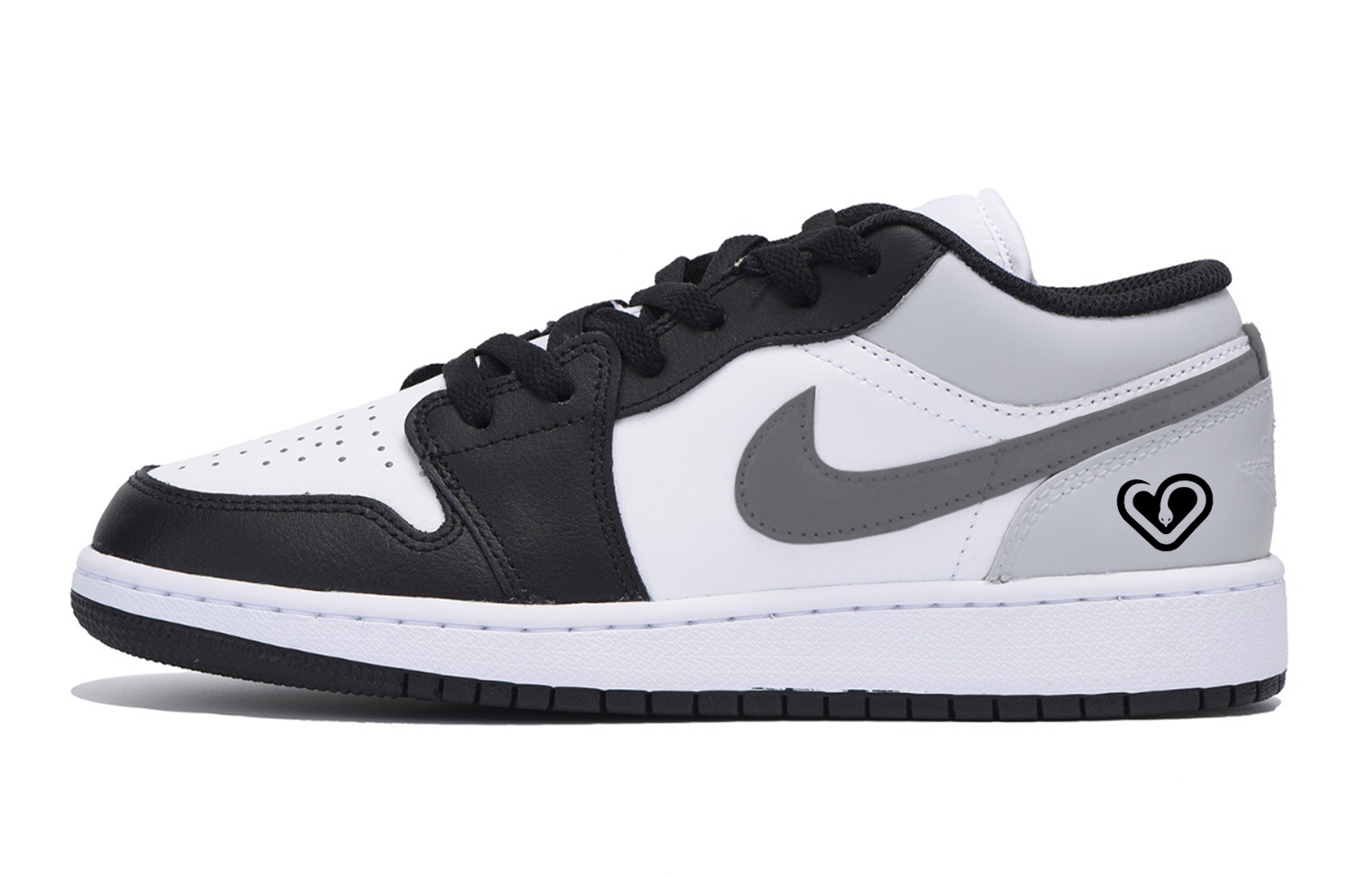 Jordan Air Jordan 1 Puppy Fragment, Year Of The Snake Abrasion Resistant Low top Vintage Basketball Shoes Men’s Black