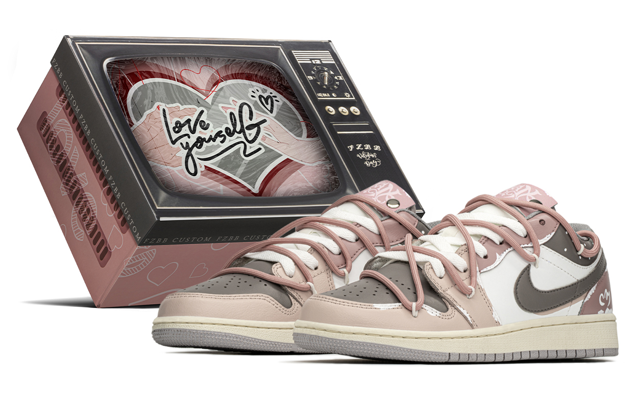 Jordan Air Jordan 1 Low top Vintage Basketball Shoes GS Pink Brown