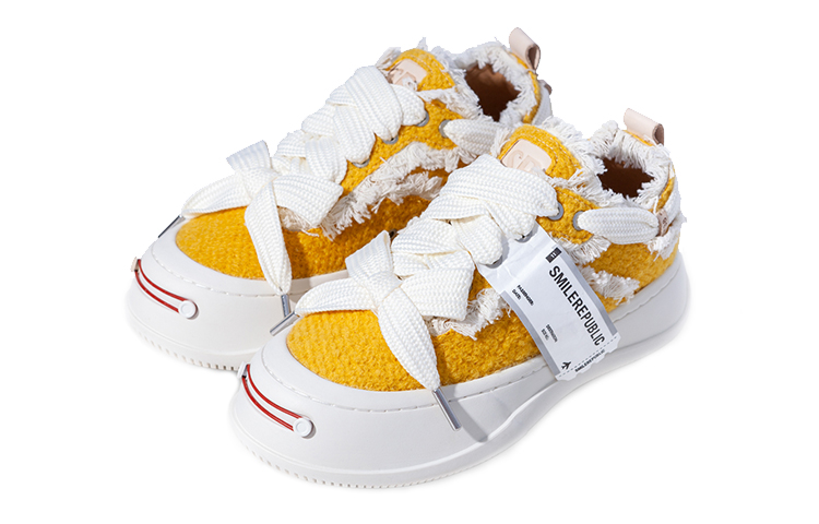 SMILEREPUBLIC Slip Resistant Abrasion Resistant Low top Canvas Shoes Unisex Yellow