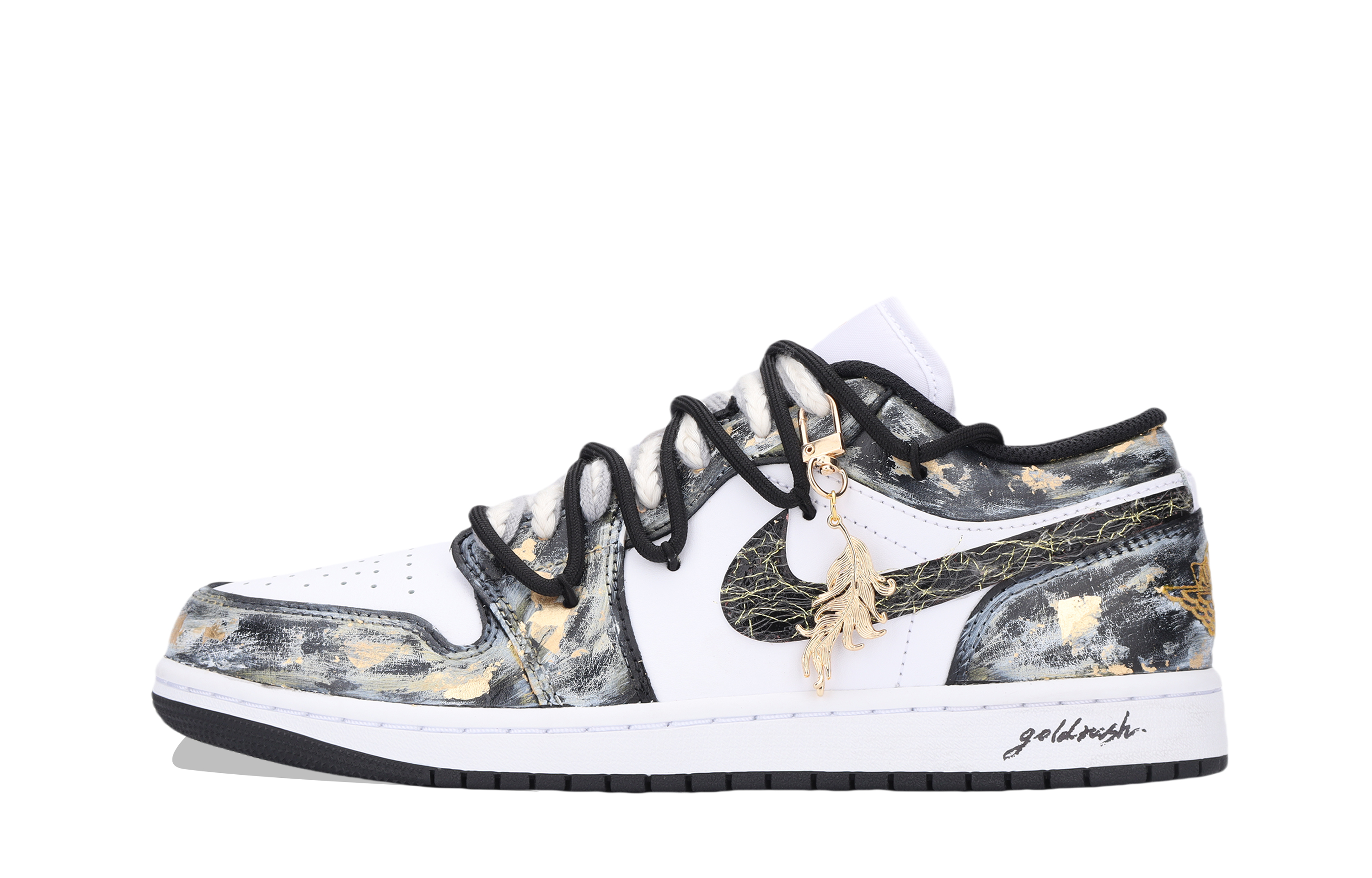 Jordan Air Jordan 1 Gold Rush Abrasion Resistant Low top Vintage Basketball Shoes Unisex Black Gold
