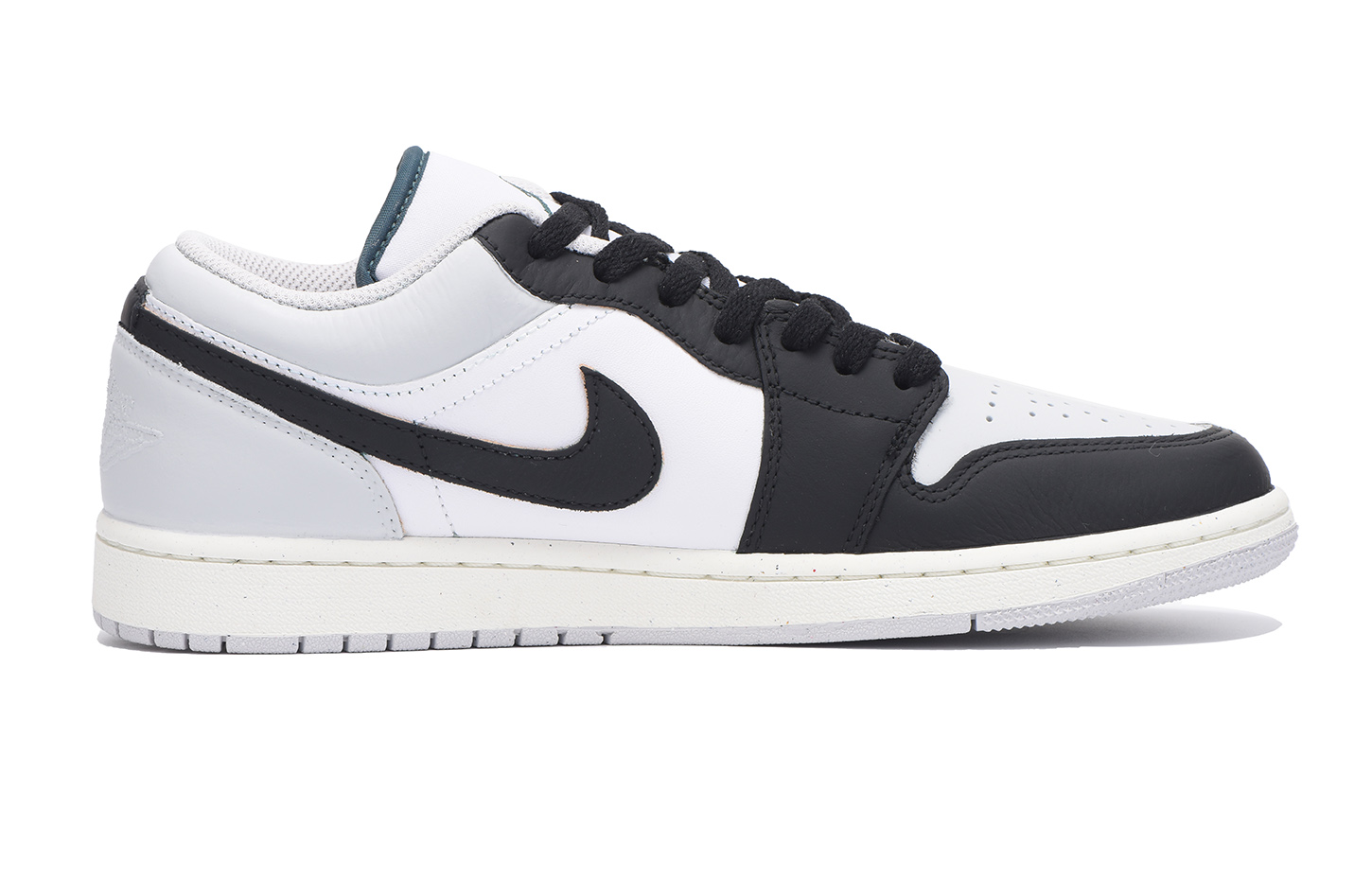 Jordan Air Jordan 1 Slip Resistant Abrasion Resistant Low top Vintage Basketball Shoes Men’s Black Gray