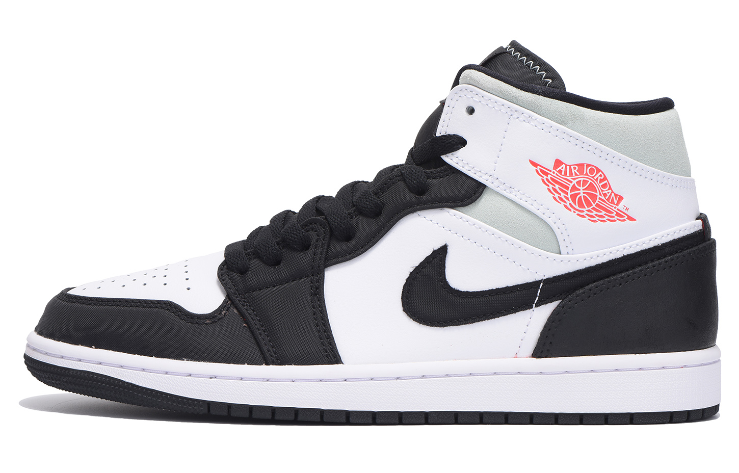 Jordan Air Jordan 1 Slip Resistant Abrasion Resistant Low top Vintage Basketball Shoes Men’s Black White