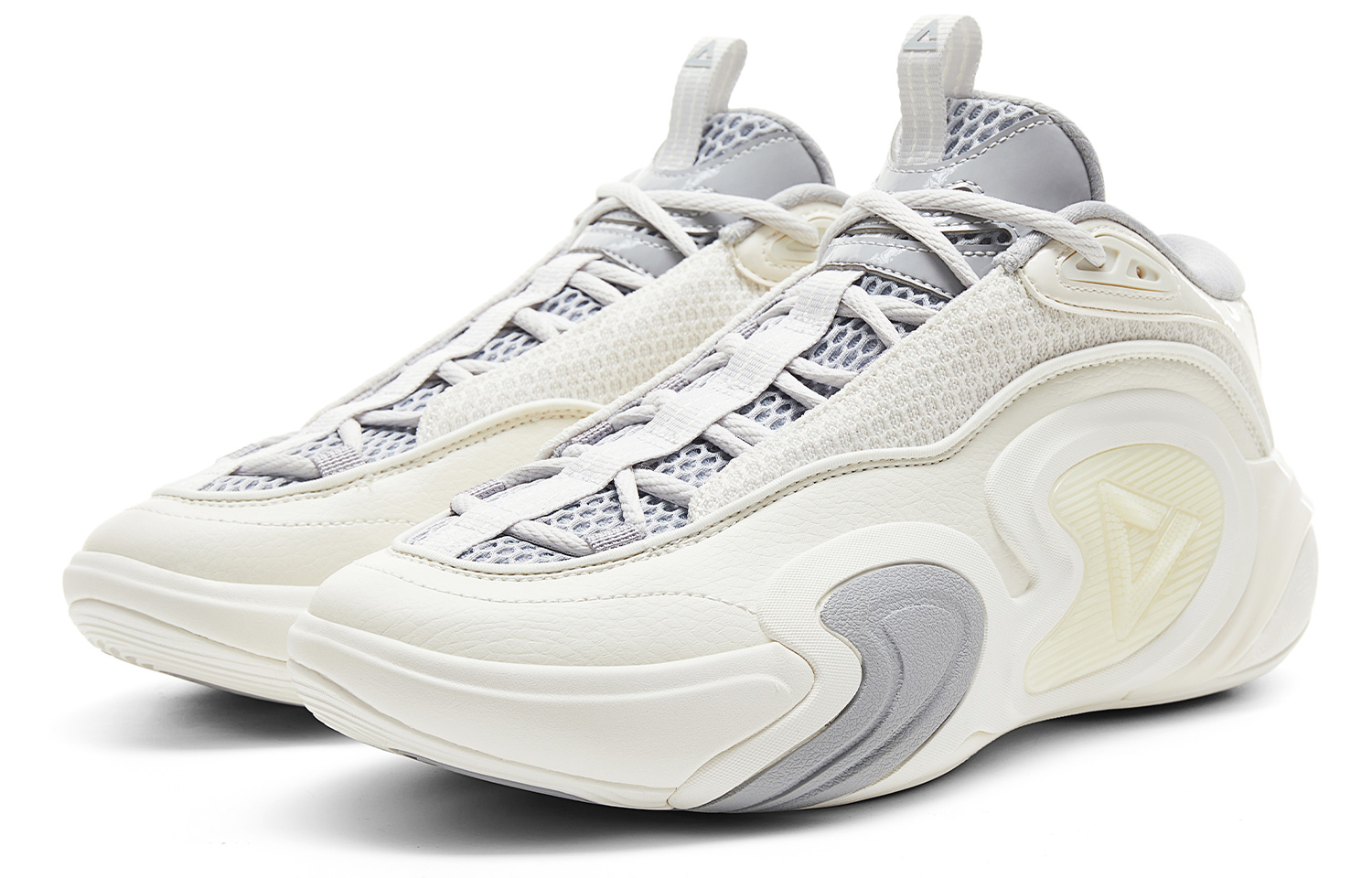 PEAK Taichi Dream Chaser Cushioning Slip Resistant Abrasion Resistant Rebound Low top Basketball Shoes Men’s Ivory Gray