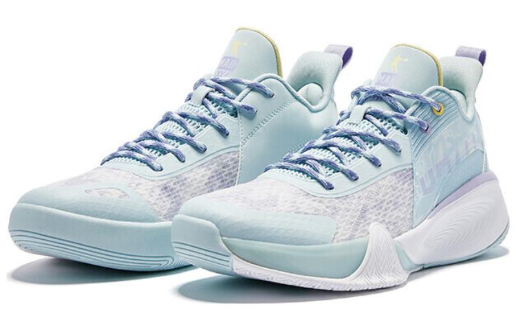 QIAODAN Dawn Elite Cushioning Slip Resistant Low top Basketball Shoes Men’s Blue Purple