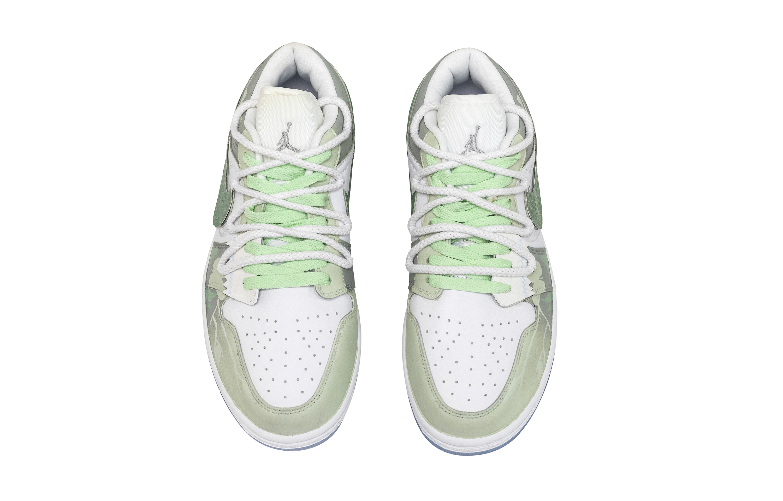 Jordan Air Jordan 1 Vintage Basketball Shoes Women’s Low Top Gray/White