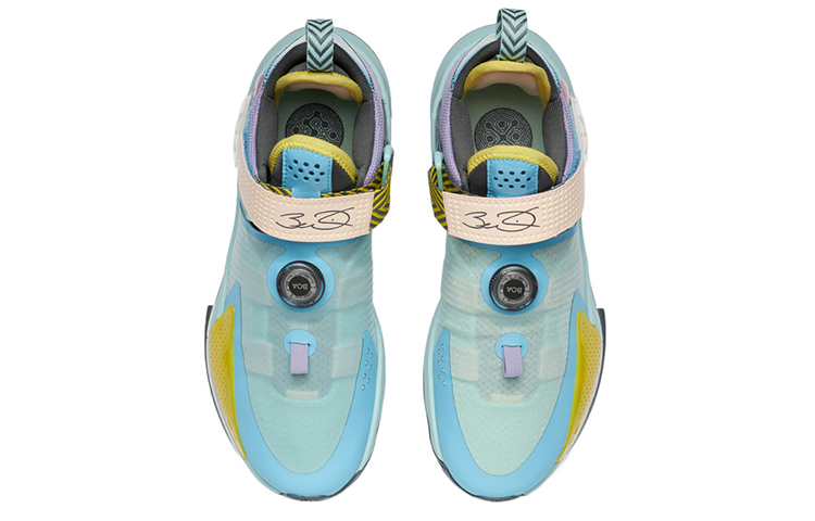 Li Ning Basketball Shoes Men’s Low Top Egg Shell Blue/Norway Blue/Light Blue Purple