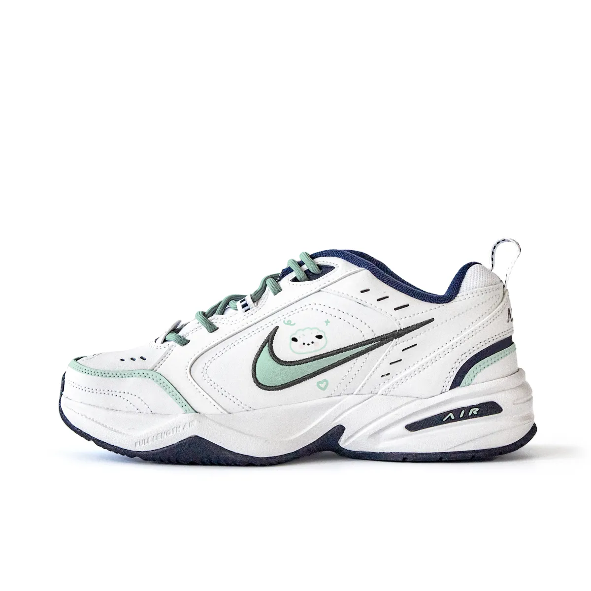 Nike Air Monarch 4 Slip Resistant Abrasion Resistant Low top Chunky Sneakers Unisex White