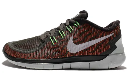 Nike Free 5.0 Flash Cushioning Low top Training Shoes Women's Dark Red