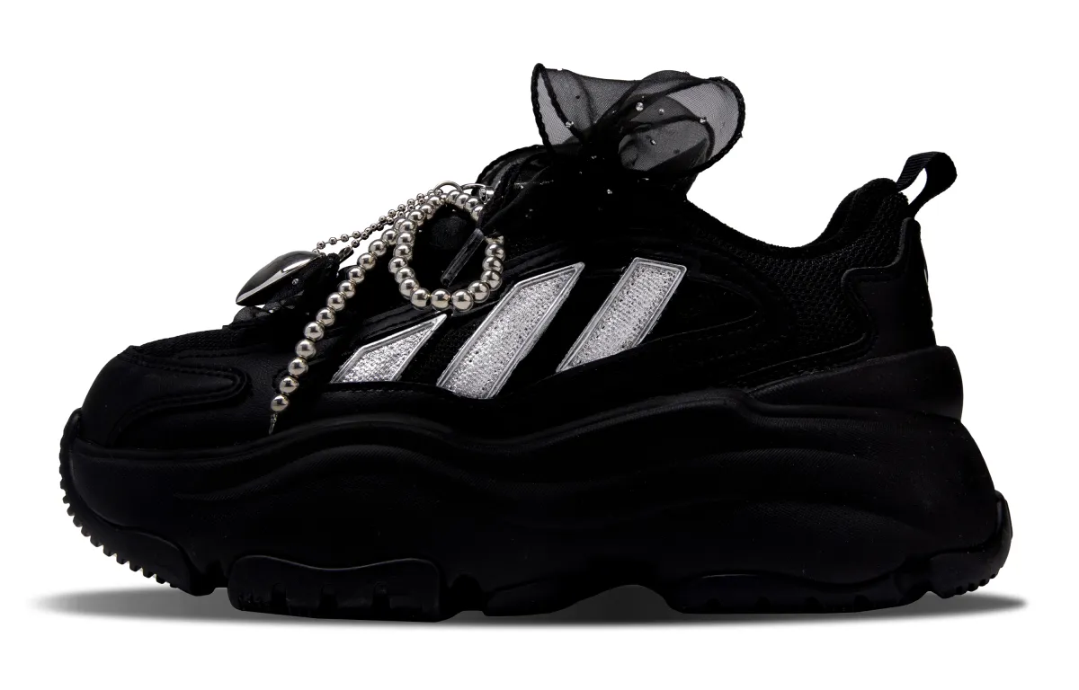 Adidas Originals OZGAIA Silver Wing Abrasion Resistant Low top Chunky Sneakers Unisex Black