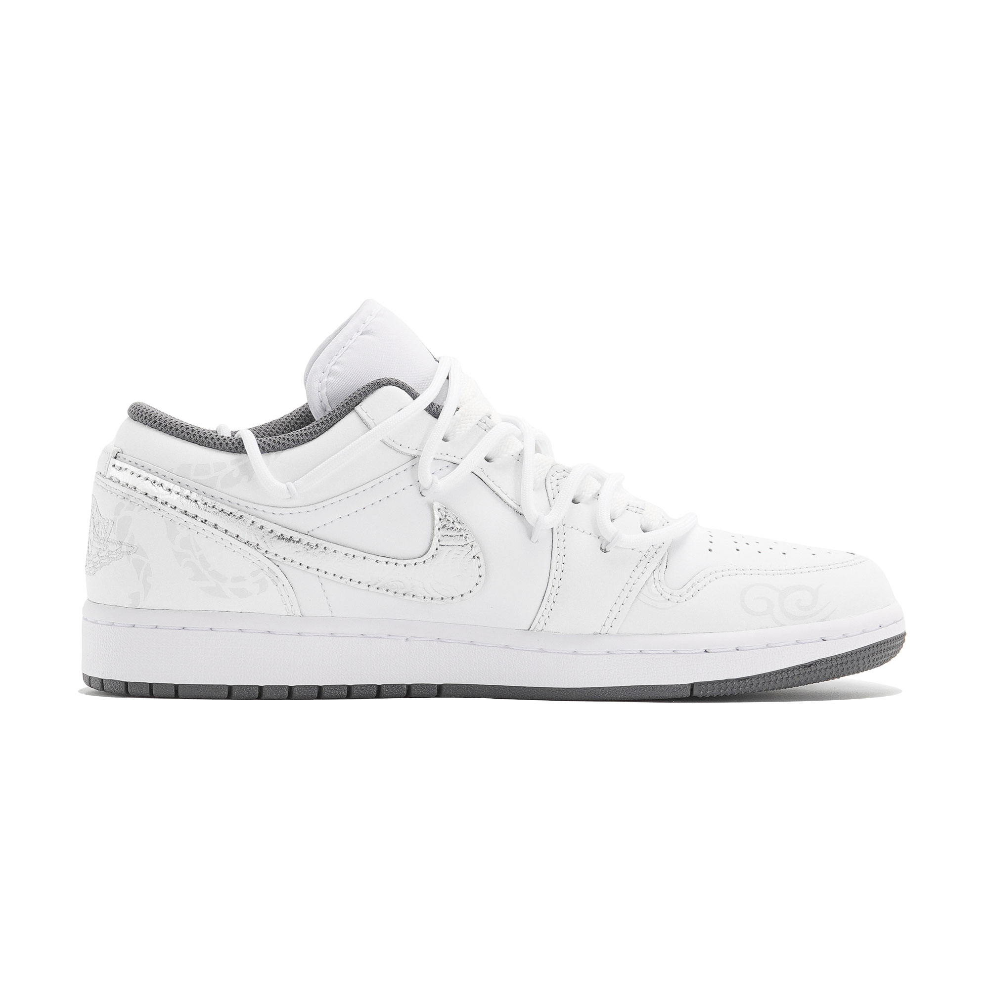 Jordan Air Jordan 1 Abrasion Resistant Abrasion Resistant Low top Vintage Basketball Shoes Unisex White
