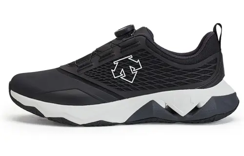 DESCENTE Training Shoes Men's Low Top Black