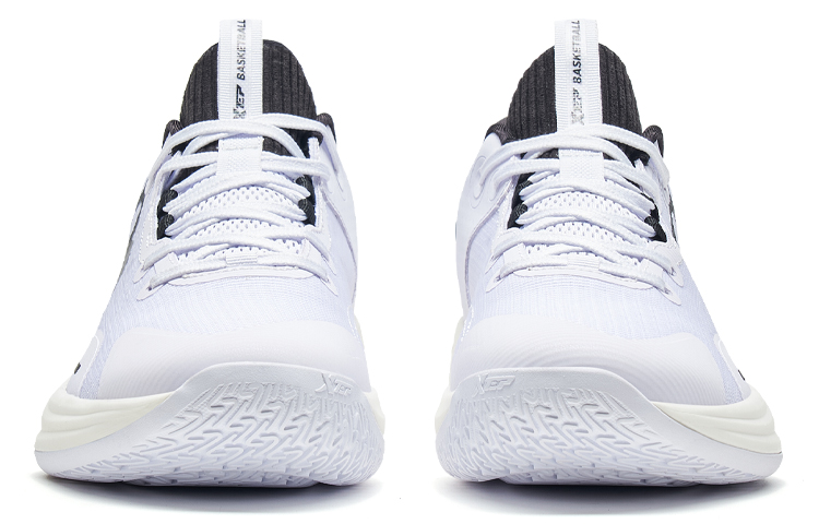 XTEP Slip Resistant Abrasion Resistant Low top Basketball Shoes Men’s White Black
