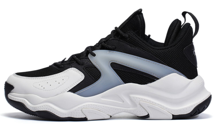 XTEP Comfortable Cushioning Breathable Low top Vintage Basketball Shoes Men’s Black White