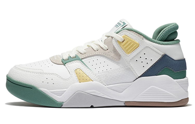 Li Ning Abrasion Resistant Low top Vintage Basketball Shoes Women’s White Green