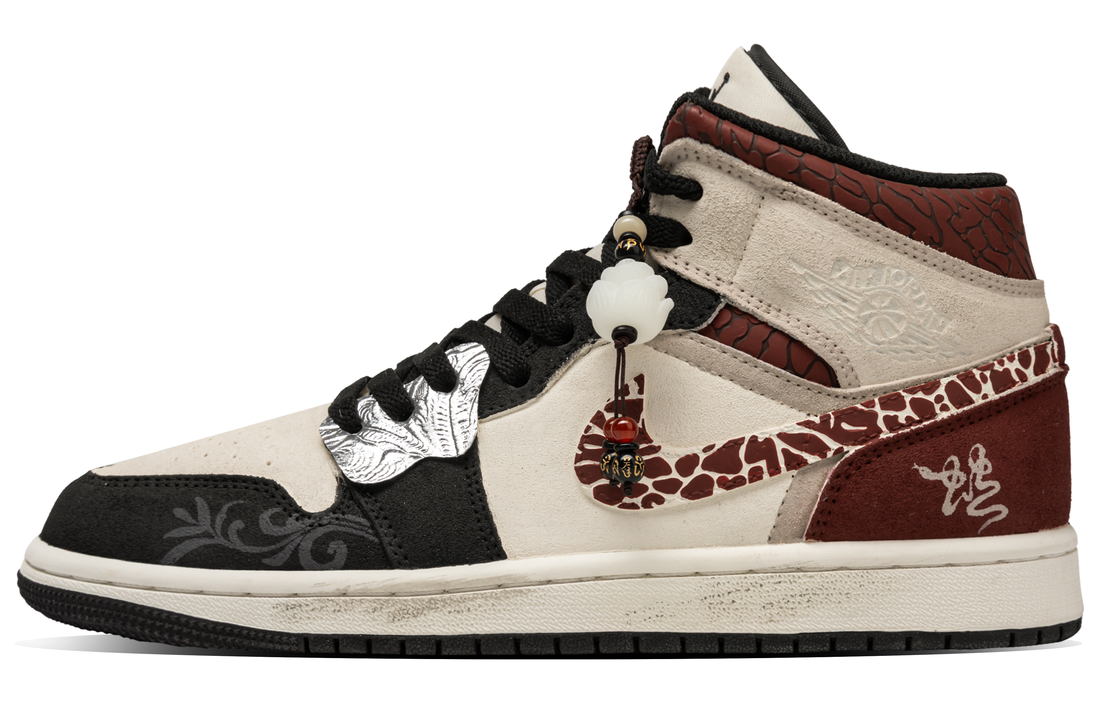 Jordan Air Jordan 1 Cushioning Slip Resistant Abrasion Resistant Mid top Vintage Basketball Shoes Men’s Black Red