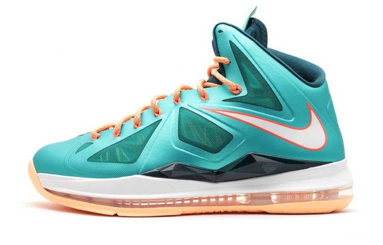 Мужские кроссовки Nike Lebron 10 Setting (зелено-оранжевые)