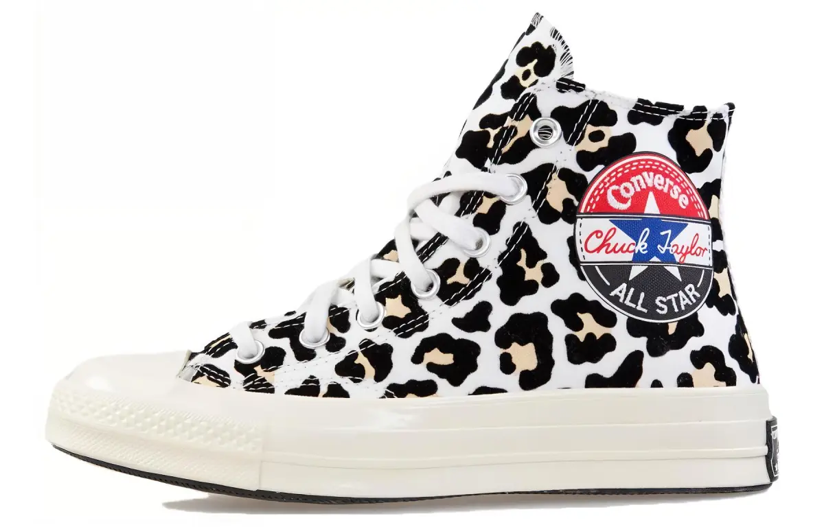 Chuck 70 Converse Hi 'Logo Play - Desert Ore'