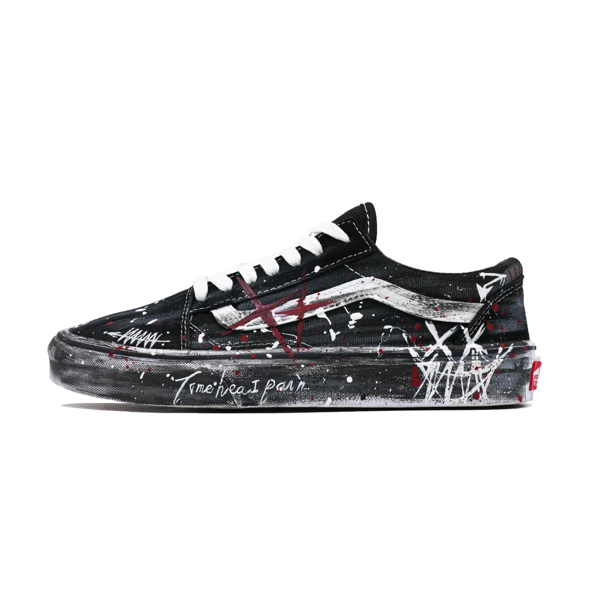 Vans Old Skool Red Charm Smiley Face Breathable Low top Canvas Shoes Unisex Black Red