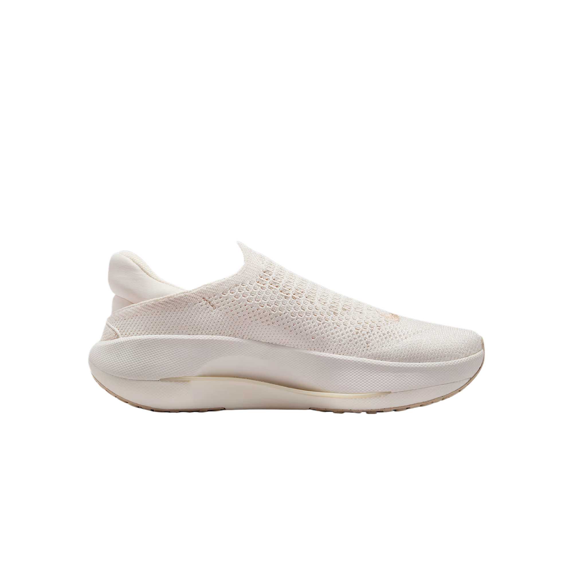 Nike Reina EasyOn Mesh Low top Training Shoes Women’s Light Ivory White