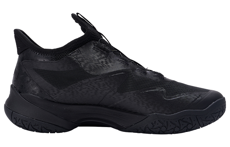 KUMPOO Thick Yi PRO Cushioning Slip Resistant Abrasion Resistant Lightweight Badminton Shoes Unisex Black