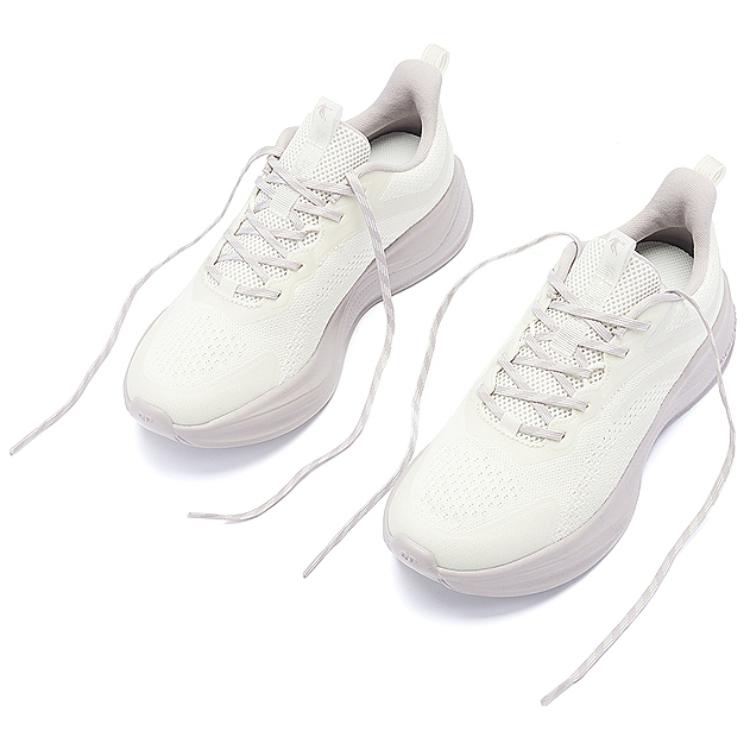 QIAODAN Synthetic Leather Cushioning Breathable Cushioning Breathable Low top Training Shoes Women’s White Gray