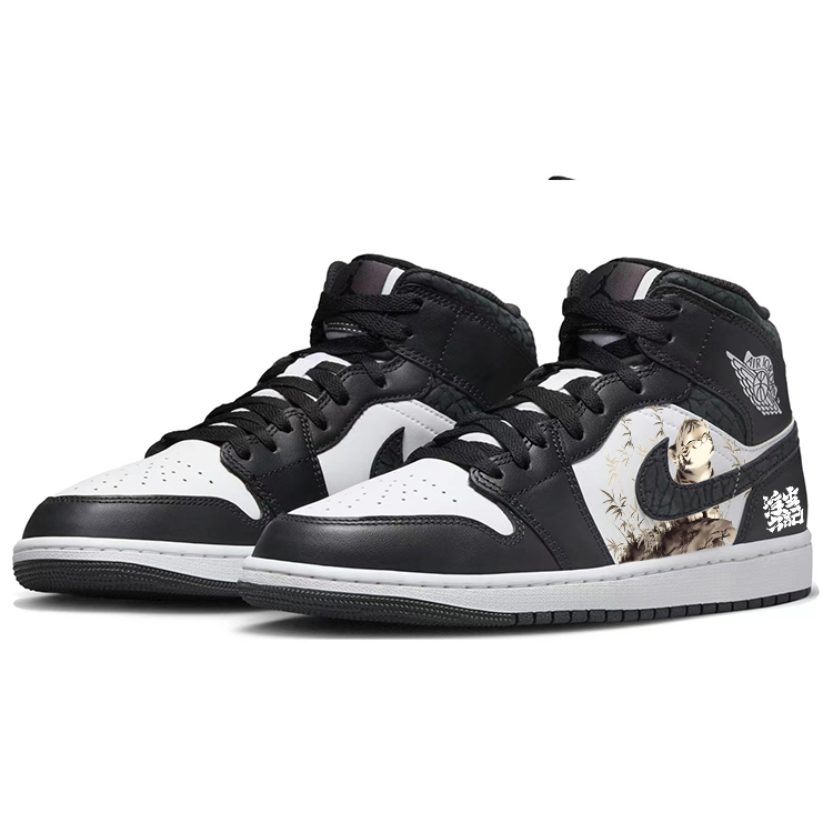 Jordan Air Jordan 1 Abrasion Resistant Slip Resistant Mid top Vintage Basketball Shoes Men’s Black White