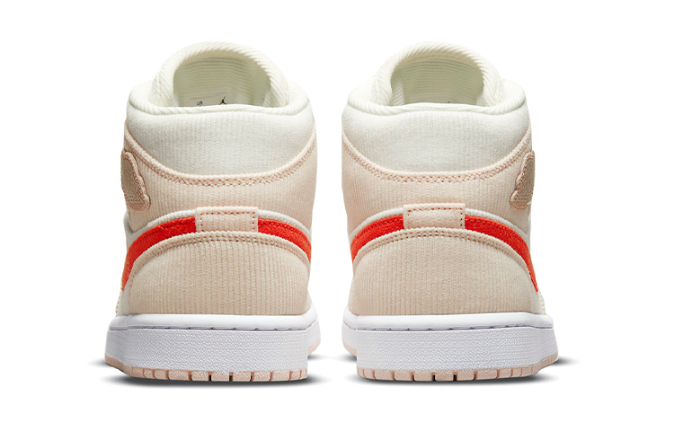 Женские кроссовки Jordan Air Jordan 1 mid se "corduroy" (бежево-оранжевые) — фото 5