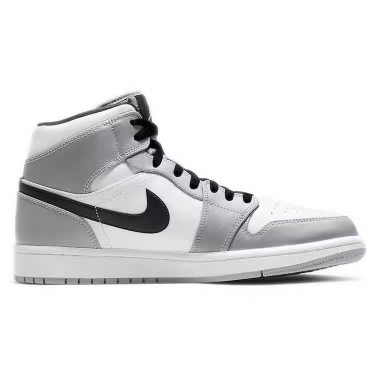 Jordan Air Jordan 1 Vintage Basketball Shoes Men’s Mid Top White/Gray