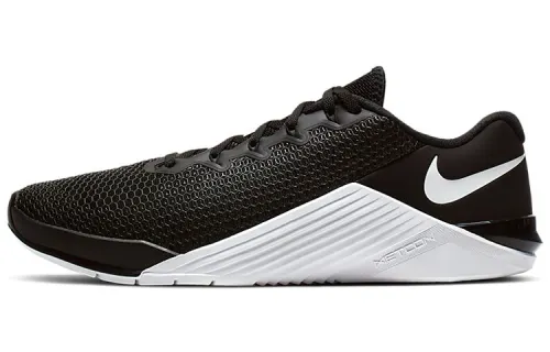 Nike Metcon 5 Black White