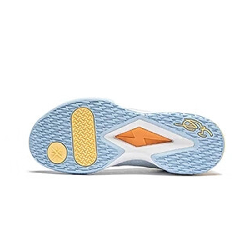 Li Ning Son Of Flash Cushioning Slip Resistant Low top Basketball Shoes Men’s Clear Sky Blue