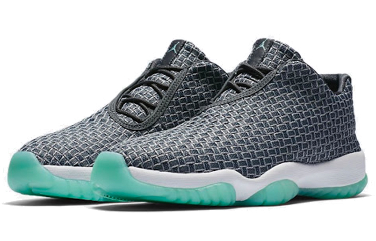 Jordan Future Low Wolf Grey Emerald Rise