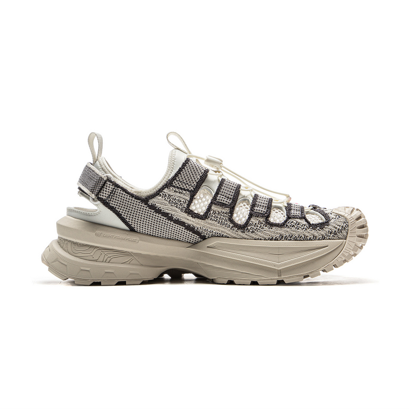 Li Ning Outdoor CF Tracing, Wenchuan Low top Hiking Shoes Unisex Ecru