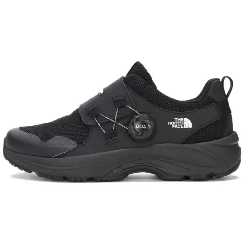 THE NORTH FACE Slip Resistant Abrasion Resistant Low top Mountaineering Shoes Women's Black