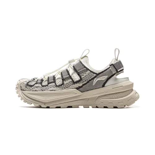 Li Ning Outdoor CF Tracing, Wenchuan Low top Hiking Shoes Unisex Ecru