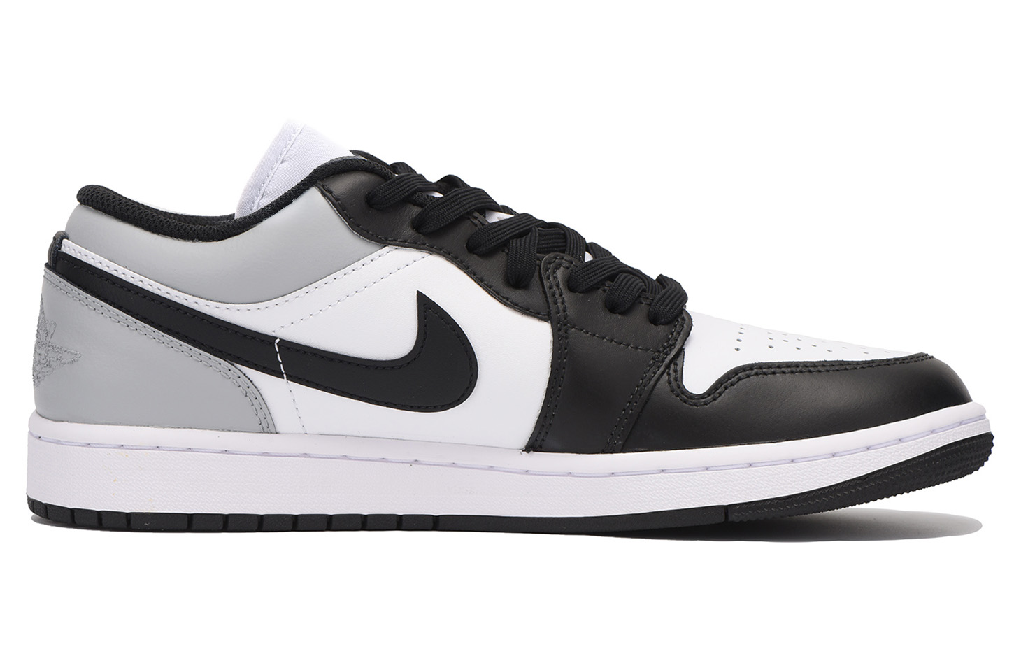 Jordan Air Jordan 1 Chestnut Low top Vintage Basketball Shoes Men’s Black Gray